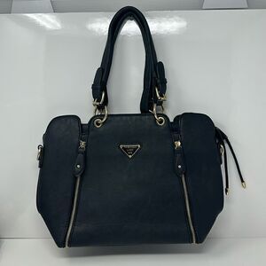 Fashion lady handbag
